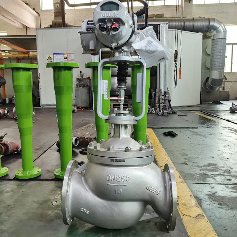 REGULATING VALVE DN250 PN16 CF8